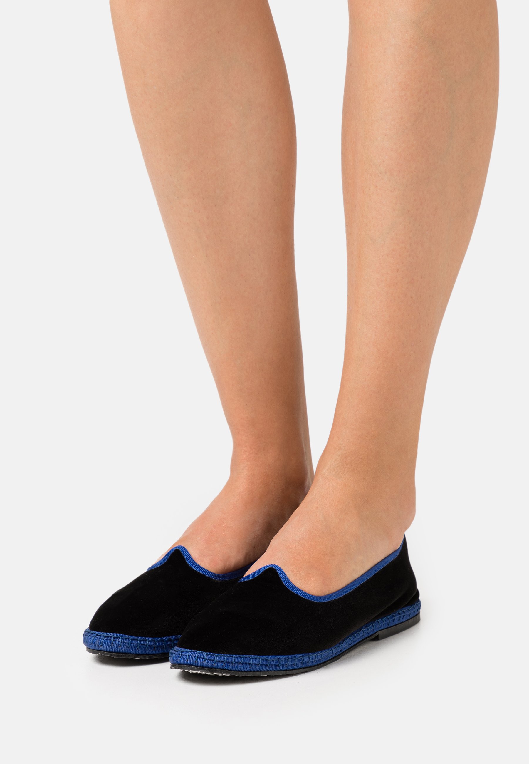 Chatelles Furlanes Chaussons Black Blue Noir Zalando Fr