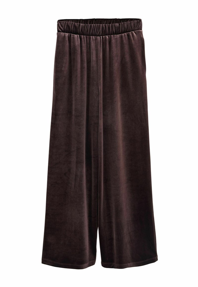 Tmavohnědé plisované culottes vyrobené z měkké sametové látky, s elastickým pasem a širokýma nohavicema pro pohodlí a snadnost pohybu.