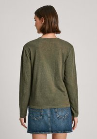 Pepe Jeans FLOREN - Ilgarankovis viršutinės dalies drabužis - leaf green