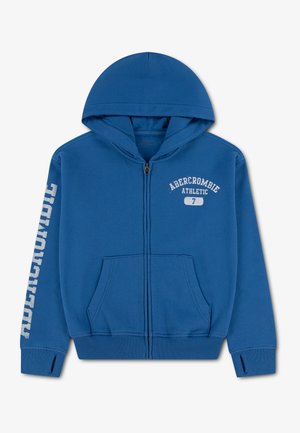 Sweat à capuche bleu zippé avec une poche avant, des trous pour les pouces aux poignets, "Abercrombie Athletic 7" sur la poitrine et le texte "Abercrombie" sur la manche.