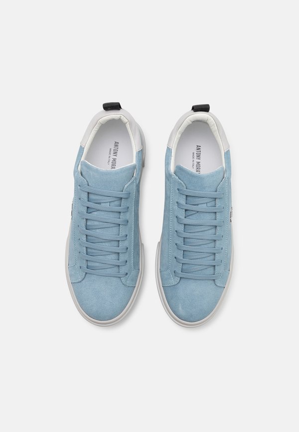 RICO 3D LOGO ON AND RUFFLE RELIEF  - Trainers - sky3