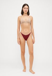 Tommy Hilfiger CHEEKY GIFT 3 PACK - Briefs - rouge/star/ornamental green