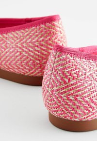 Next WIDE FIT FOREVER COMFORT - Klassischer Ballerina - pink