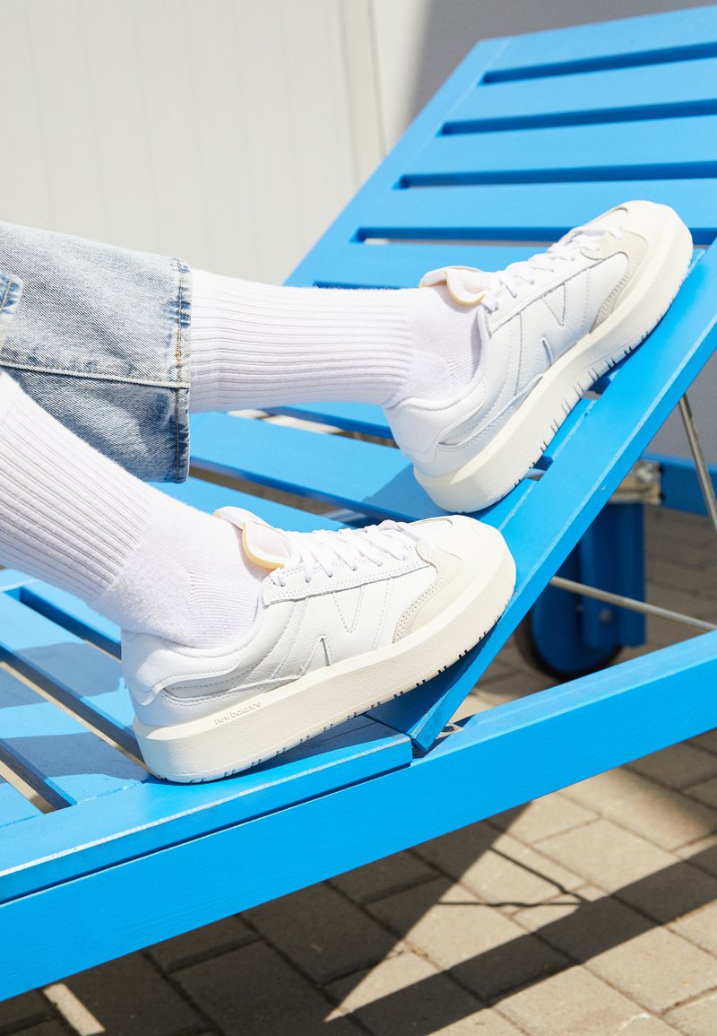 New Balance Baskets basses - Photo 1