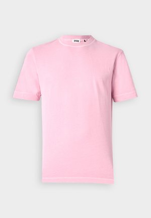 Light pink short-sleeve t-shirt made of soft cotton. Features a classic crew neckline and simple design with no patterns or accents.