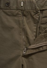 Oscar Jacobson DECLAN - Shortsit - rosciola green