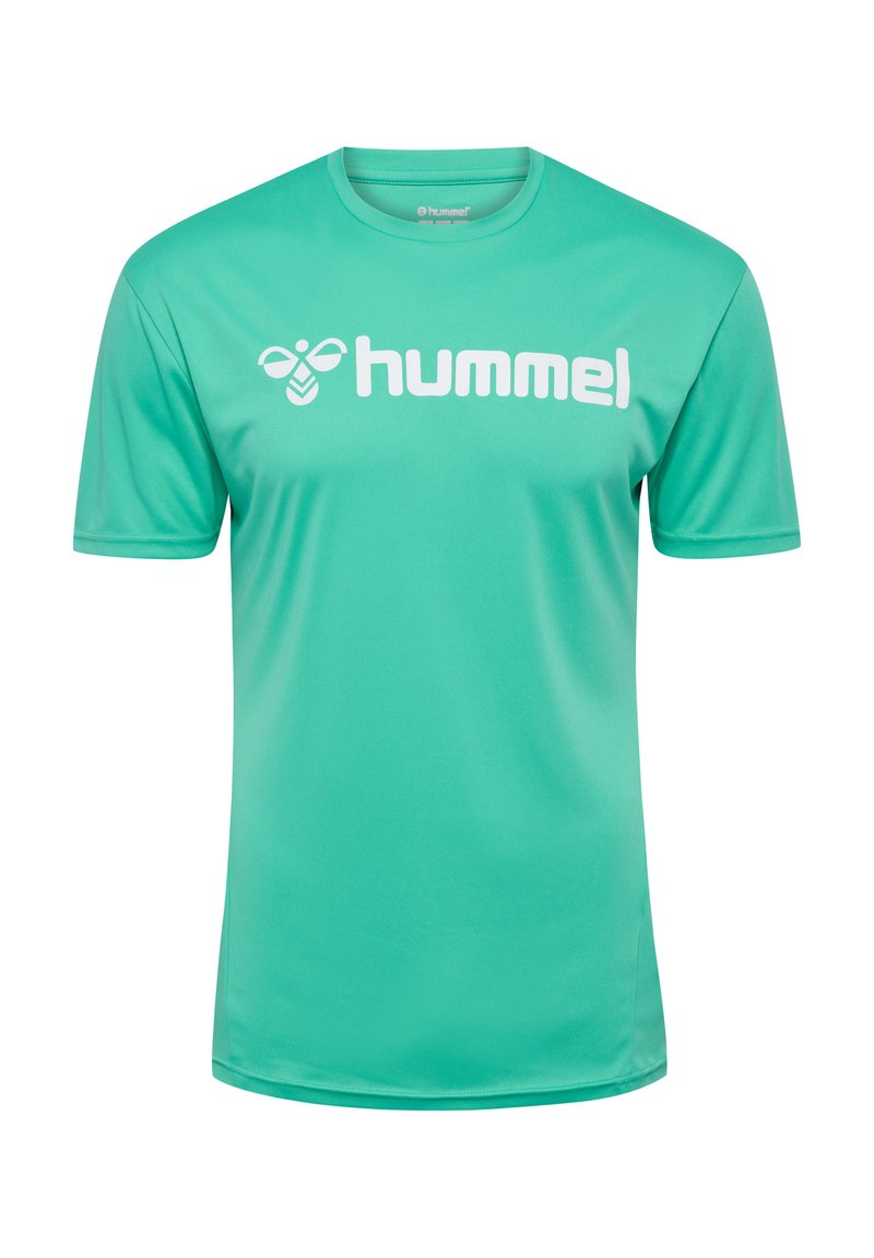 Turkusowa koszulka sportowa Hummel wykonana z gładkiego materiału syntetycznego, z okrągłym dekoltem i wyraźnym białym logo z przodu.