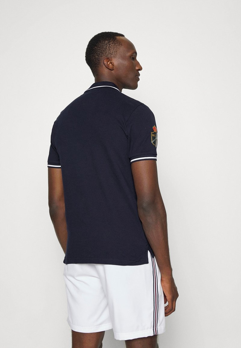 Herren Sportbekleidung | Sergio Tacchini MC STAFF Poloshirt navy/white/dunkelblau - RQ48930 Herren Sportbekleidung | Sergio Tacchini MC STAFF Poloshirt navy/white/dunkelblau - RQ48930