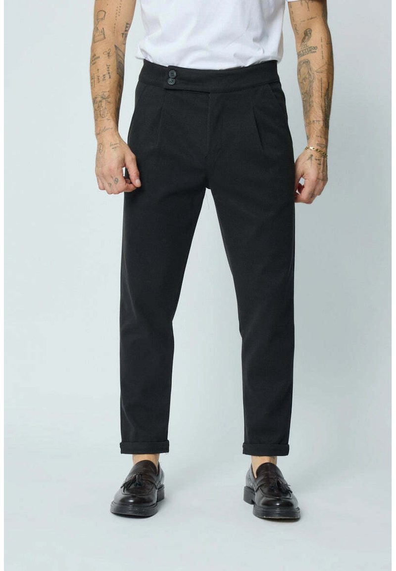 FRILIVIN UNI - Chino - noir