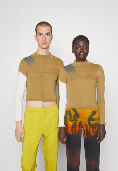ECKHAUS LATTA LAPPED TURTLE UNISEX brązowy