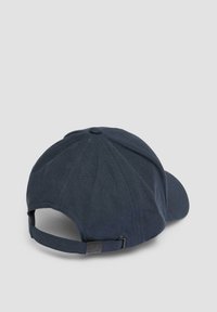 s.Oliver MIT ARTWORK - Pet - navy