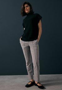 Next TALL FIT - SLIM SCULPTING  - Broek - brown