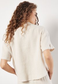 Apricot Button-down blouse - stone