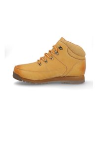 Botas de senderismo de cuero amarillo claro con cordones naranjas, cuello acolchado y suela de goma. Presenta ojales de metal y un acabado texturizado.