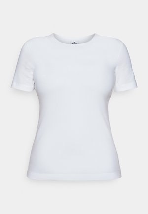 T-shirt blanc à manches courtes en coton, doté d'un col rond et d'une coupe slim. Aucun motif ou accent visible.