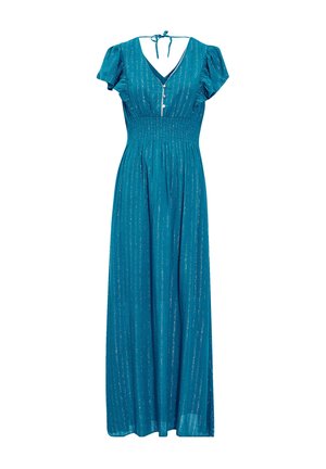 Robe maxi teal avec des manches courtes à volants, décolleté en V, patte de boutonnage, taille smockée et motif rayé vertical métallique. Tissu doux et texturé.