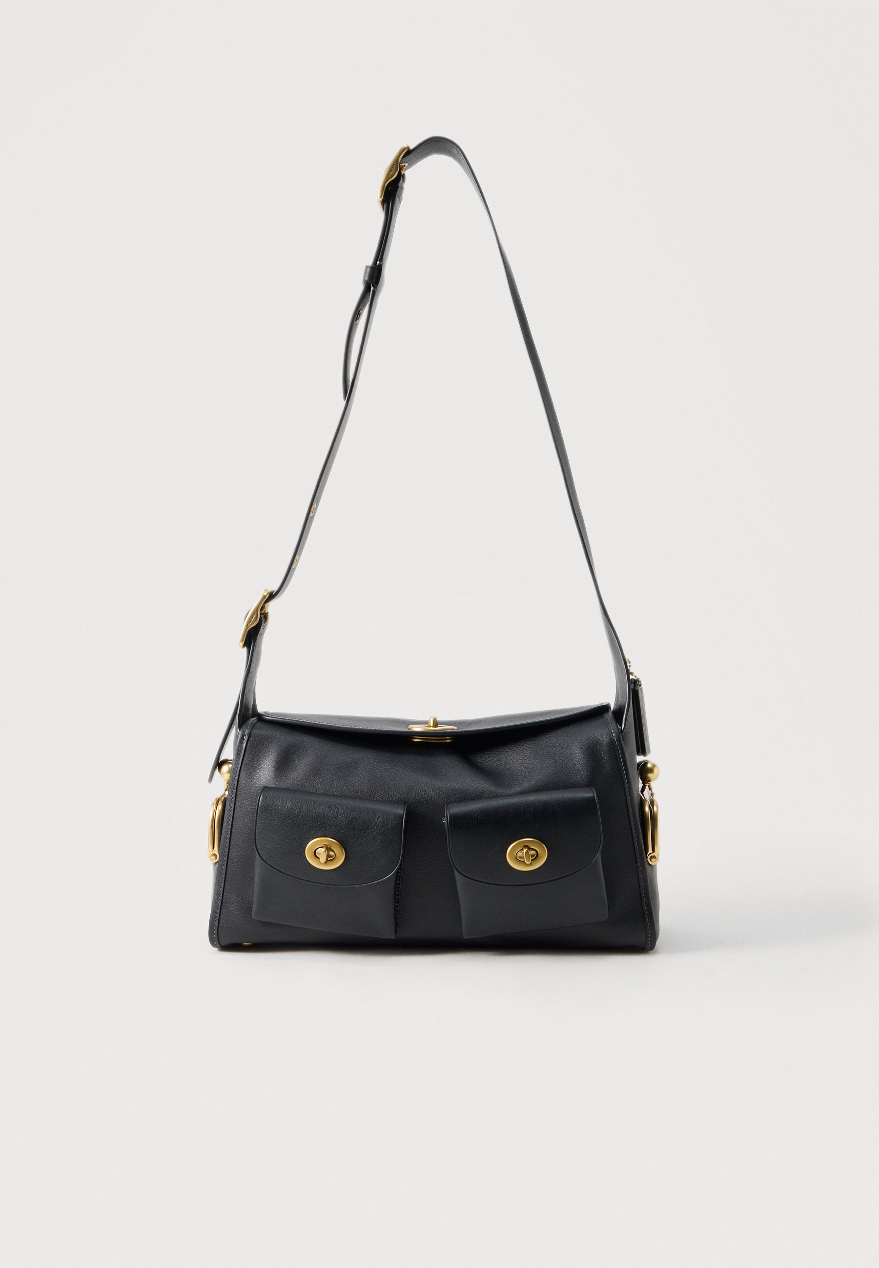 バッグ OLD COACH Bonding drum Accessory Pouch COACH HAVERSACK BAG - Cross body bag - black - Zalando.co.uk