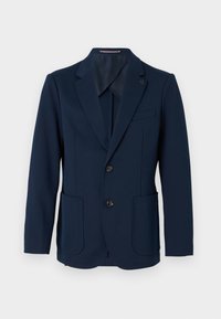 Blazer masculino azul-marinho com dois bolsos frontais, dois botões pretos, lapela com corte em bico e um pequeno broche na lapela esquerda.