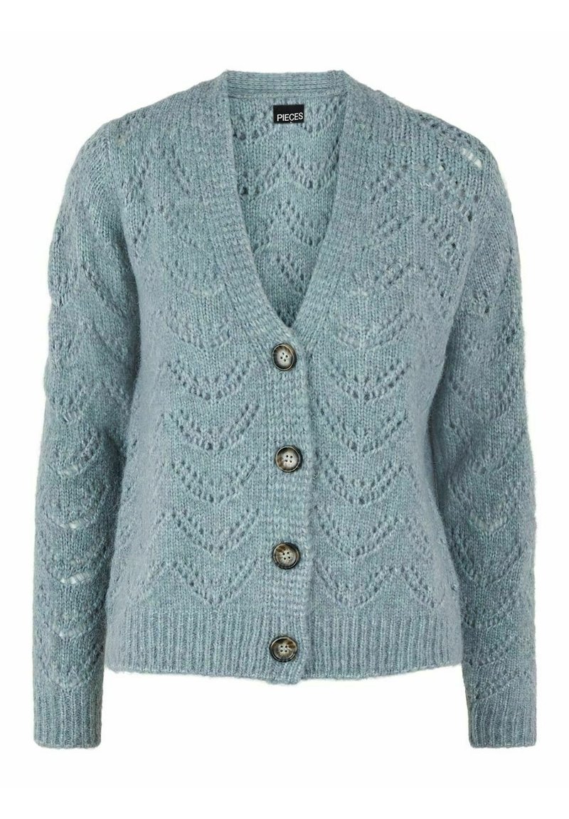 Ljusblå stickad kofta med V-hals, prydd med ett v-format mönster, ribbad nederkant och fem mörka knappar fram.