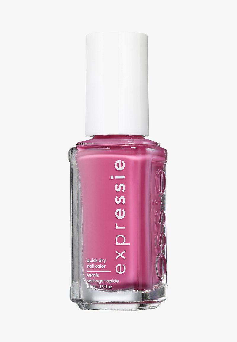 Rosa nagellack i en klar glasflaska med ett vitt lock. Etiketten visar "expressie quick dry nail color" med fet stil.