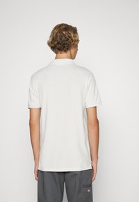 Thumbnail Image 2