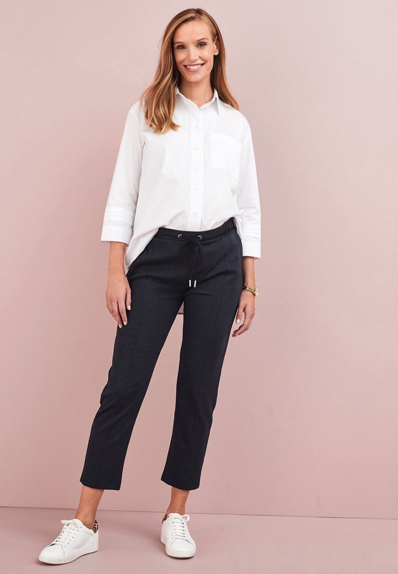 Next MATERNITY RELAXED Tracksuit bottoms dark blue Zalando.de