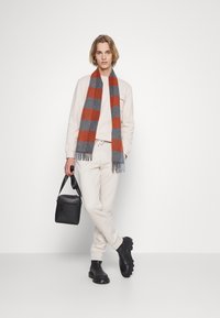 Pier One Calças de fato de treino - tan