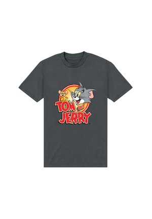 Grå bomulds t-shirt med en farverig grafik af tegneseriefigurerne Tom og Jerry med fed rød tekst, placeret mod en cirkulær baggrund.