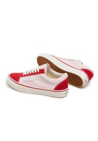 Vans OLD SKOOL UNISEX - Matalavartiset tennarit - dark red