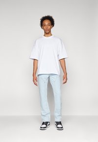 Pegador VINTO CARPENTER - Tisleri teksad - washed cold blue