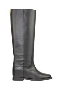 Stivale alto in pelle nera con una texture liscia, punta rotonda e suola piatta. Presenta un accento dorato nella parte superiore per un tocco di dettaglio.