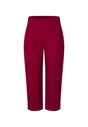 High-waisted, dieprode cropped broek met een rechte pijp en knoopdetails vlak bij de zoom, weergegeven op een witte achtergrond.