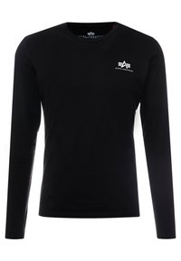 Schwarzes Langarm-T-Shirt aus glattem Material mit einem kleinen weißen Logo auf der linken Brust und einem klassischen Rundhalsausschnitt.