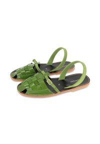 Zelené tkané sandály s elegantním designem, s lesklým povrchem, otevřenou špičkou a dvěma nastavitelnými slingback popruhy. Plátková podešev s detailním světlým hnědým provedením.