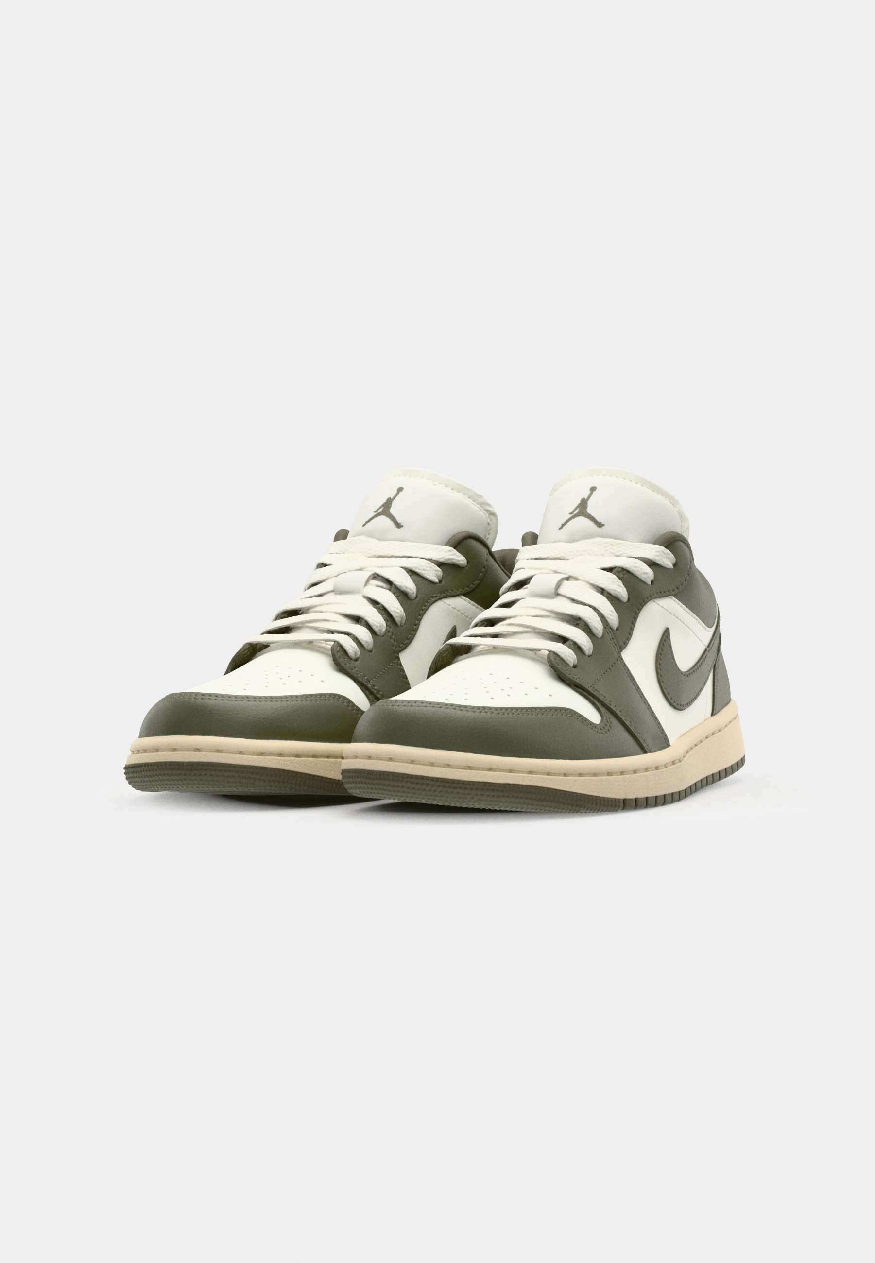 Jordan AIR JORDAN 1 LOW - Trainers - sail/med olive/coconut
