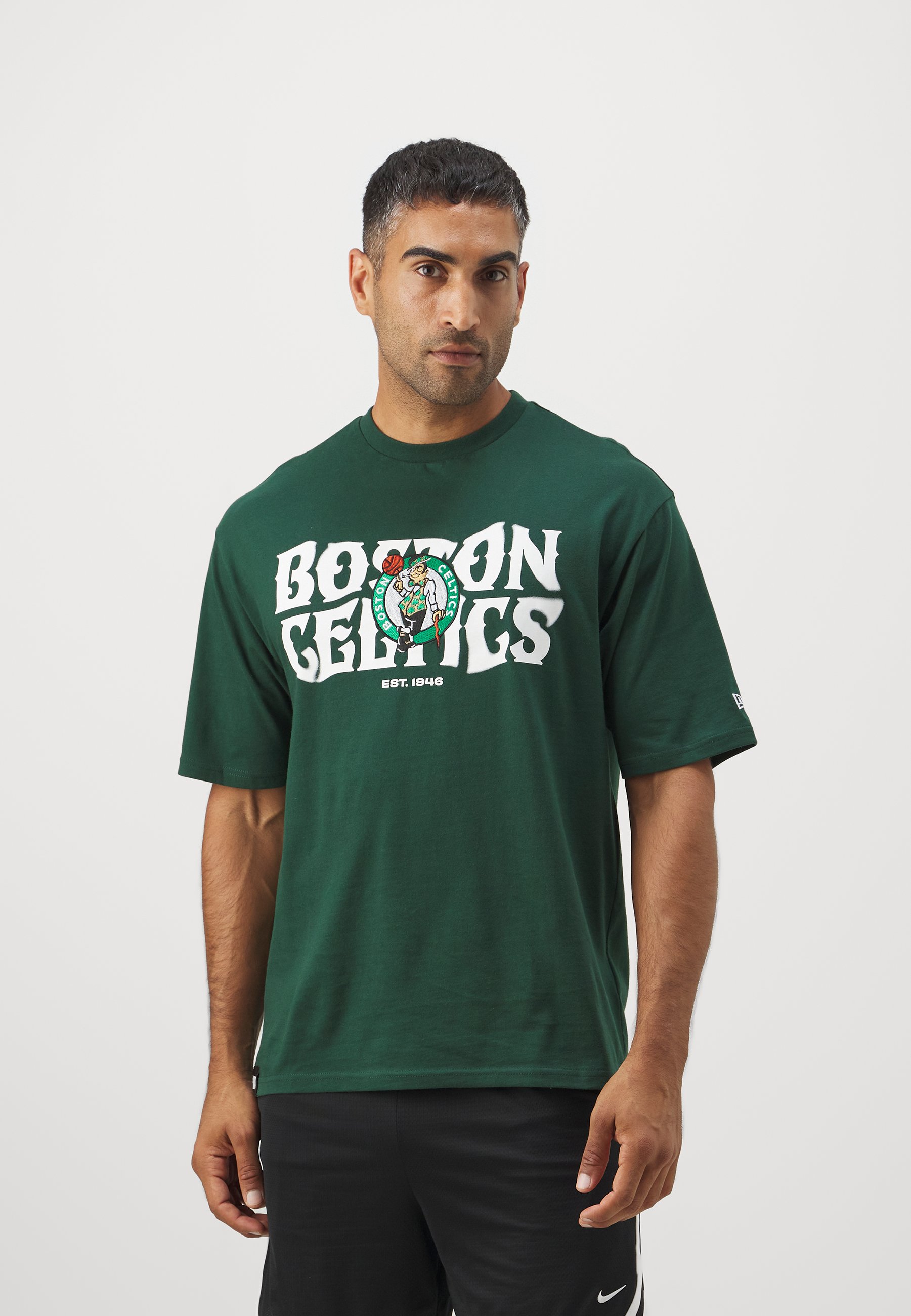 T-shirt Oversized New Era Boston Red Sox - 100% Coton Lavé, Coupe Boxy, Impression Décharge, Manches Courtes
