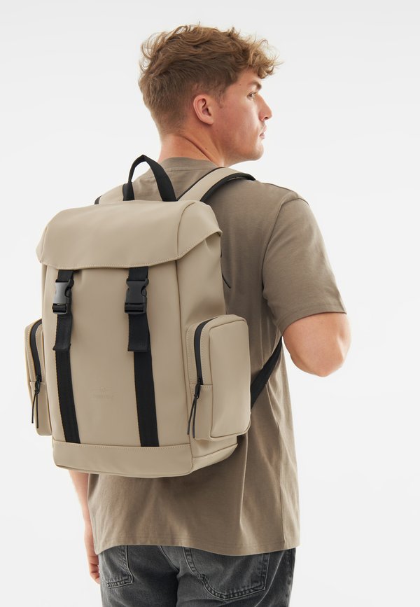 FINLEY - Tagesrucksack - beige