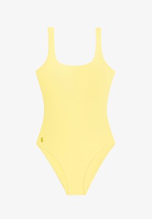 Κίτρινο ολόσωμο μαγιό με φαρδιές τιράντες, τετράγωνη λαιμόκοψη και εφαρμοστή γραμμή. Διαθέτει μικρό κεντημένο λογότυπο στο ισχίο.