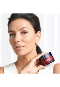 Immagine in miniatura 9