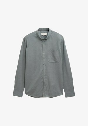 Jasnoszara koszula na guziki z kołnierzykiem typu spread, długimi rękawami i jedną kieszonką na piersi. Wykonana z miękkiego, teksturowanego materiału.