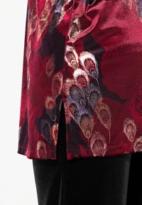 Ulla Popken PEACOCK FEATHER 3/4 SLEEVE  - Tunic - wine red