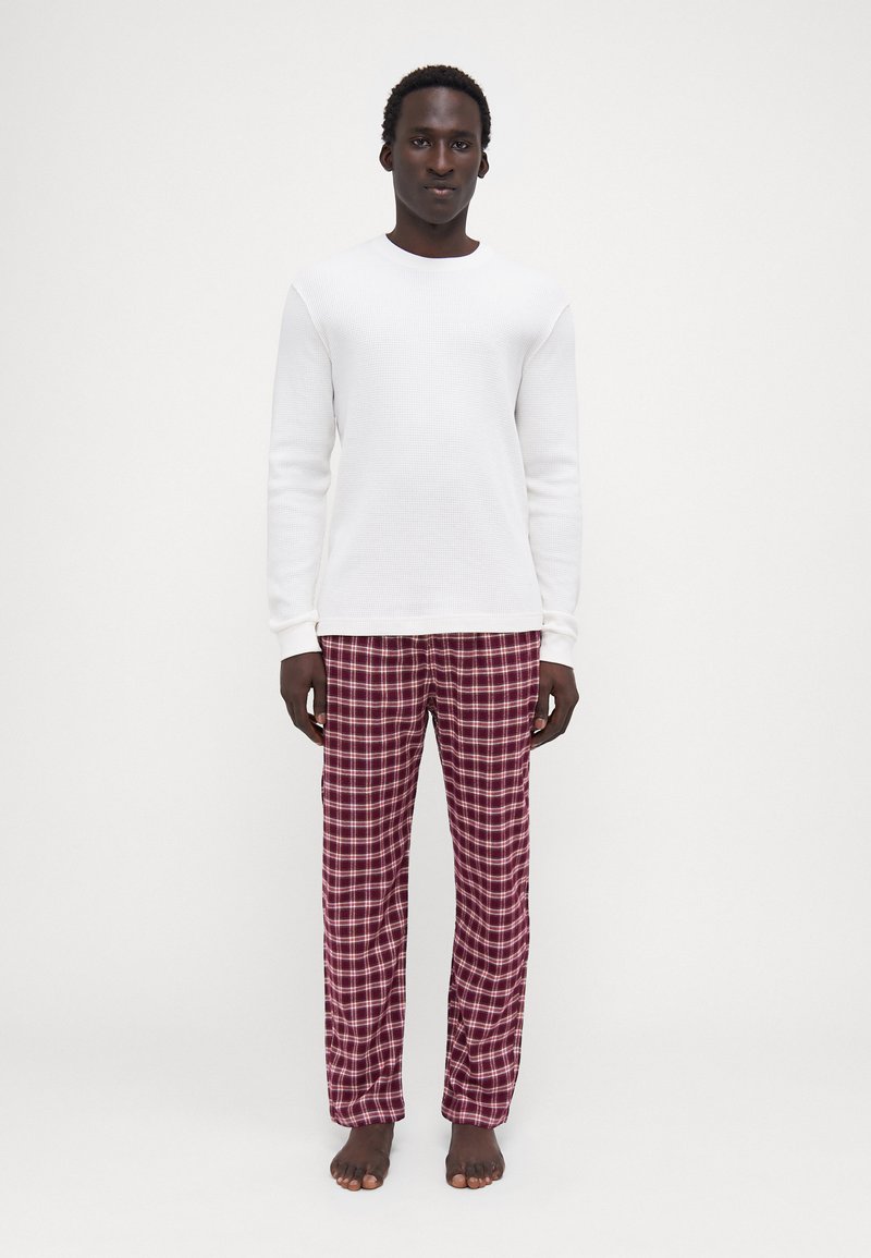 Hollister Co. - Long-Sleeve Waffle T-Shirt & Flannel Pajama Pants Set - Pižama - red, Padidinti