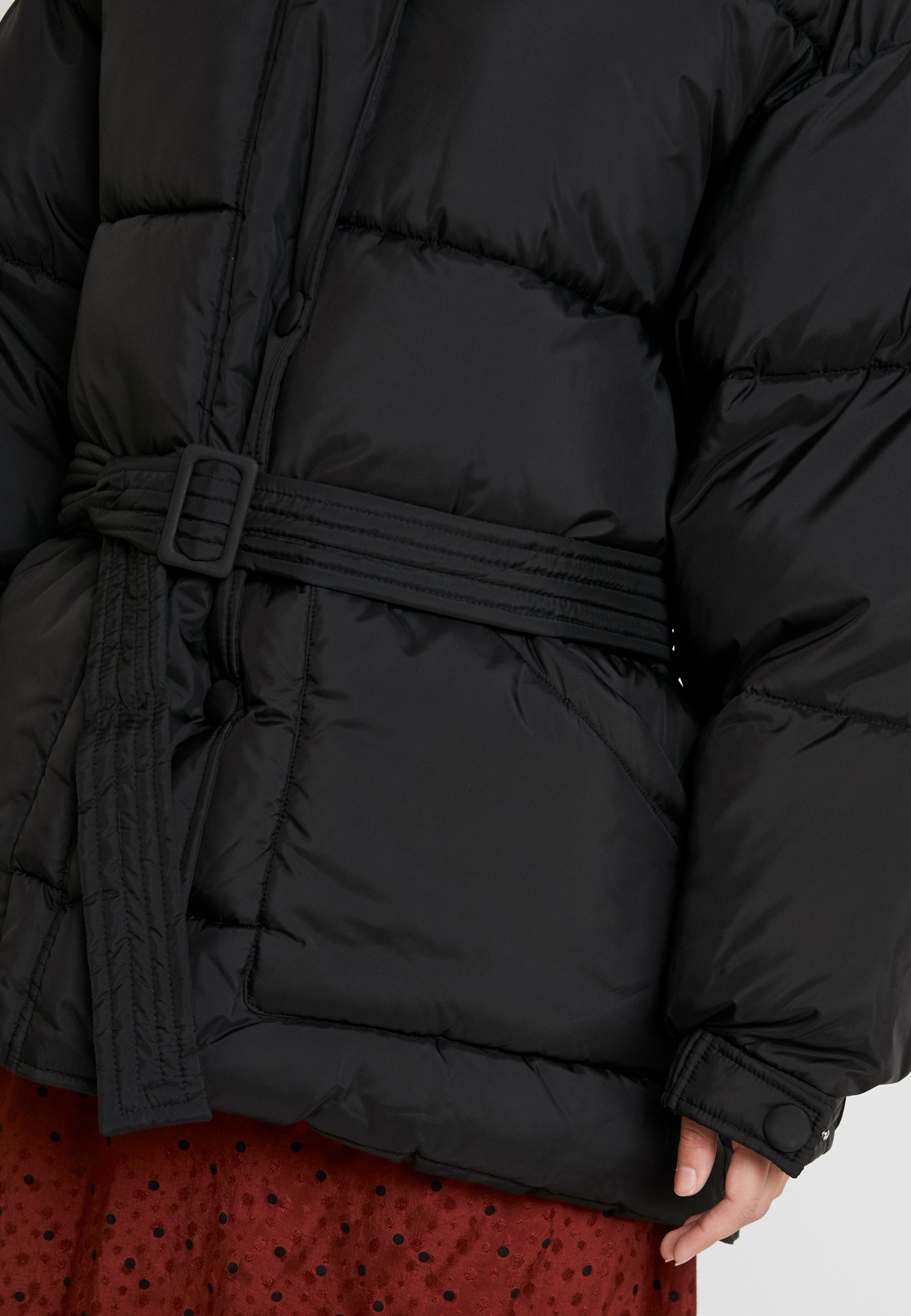 Nly by Nelly BELTED PUFFER JACKET Vinterjacka black Nly by Nelly BELTED PUFFER JACKET Vinterjacka black