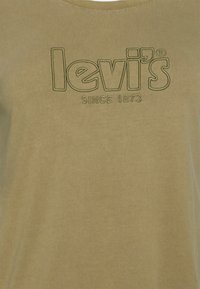 Olivově zelené bavlněné tričko s kulatým výstřihem a vyšitým logem „Levi's“ s nápisem „Since 1873“ v kontrastní nit