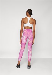 Nike Performance ONE 7/8  - Tights - hot fuchsia/black