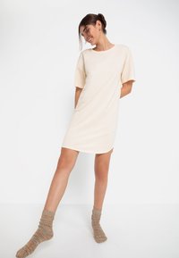 LASCANA LSCN BY LASCANA NIGHTGOWN - Spalna srajca - creme