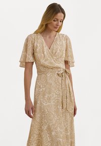 Lauren Ralph Lauren FILSEE SHORT SLEEVE DAY DRESS - Kasdienė suknelė - cream/tan