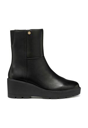 MIEREILLE - Platform ankle boots - black