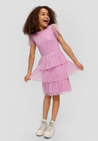 s.Oliver MIT VOLANTS - Cocktailkleid/festliches Kleid - pink