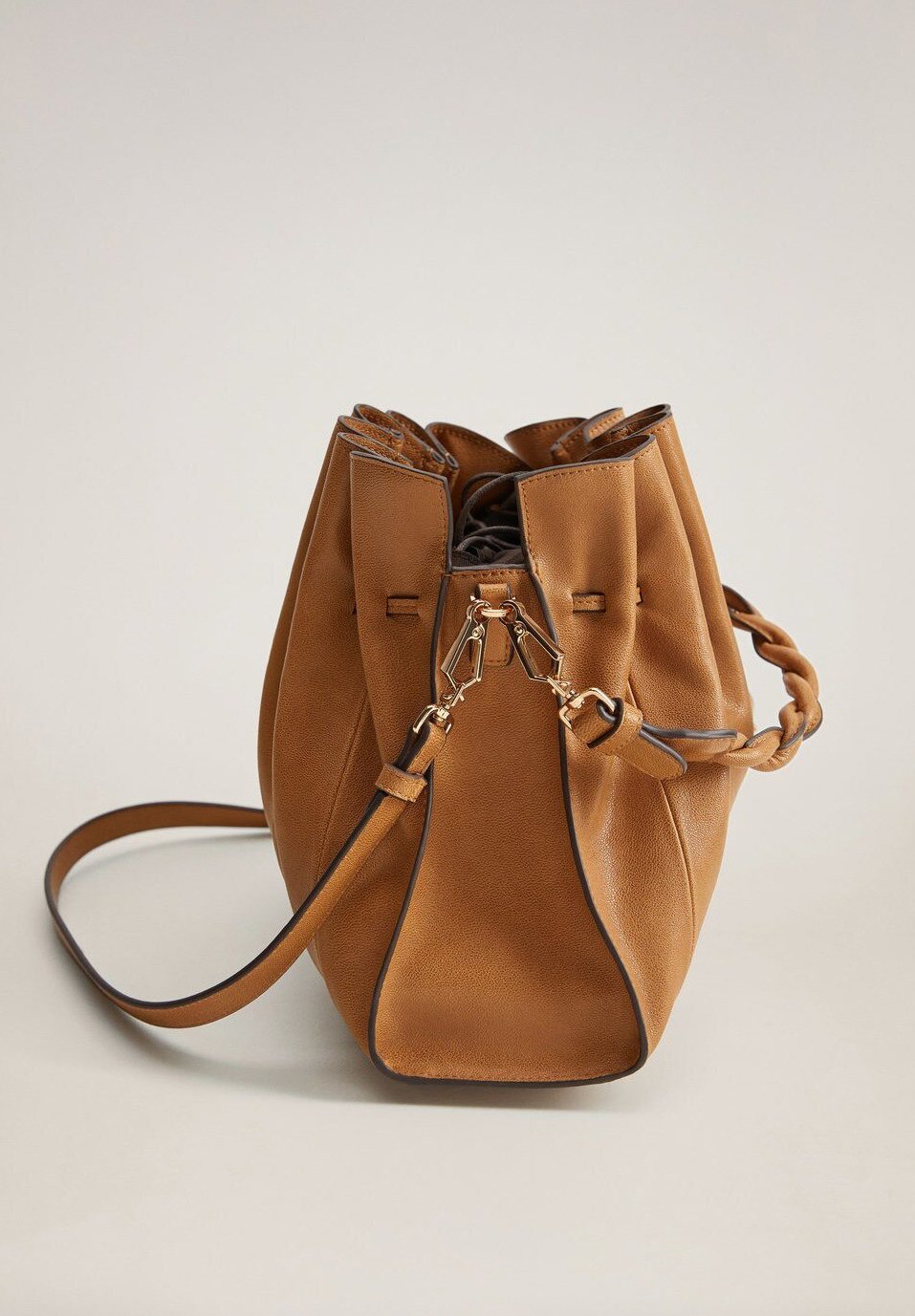 Mango ACORDEON Håndveske mittelbraun Zalando.no Mango ACORDEON Håndveske mittelbraun Zalando.no